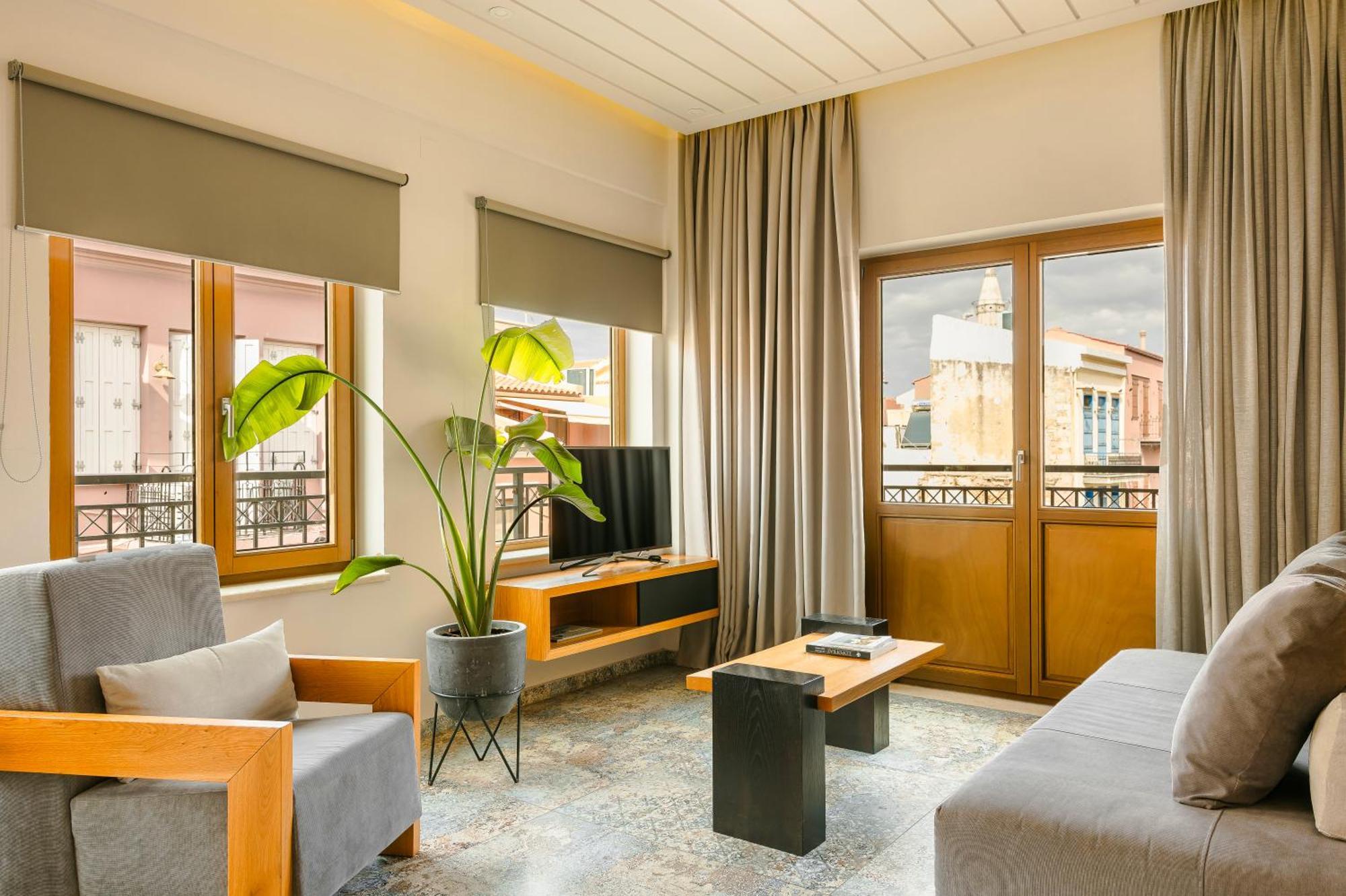 Querini Luxury Suites Chrissi Akti Chania Exterior foto