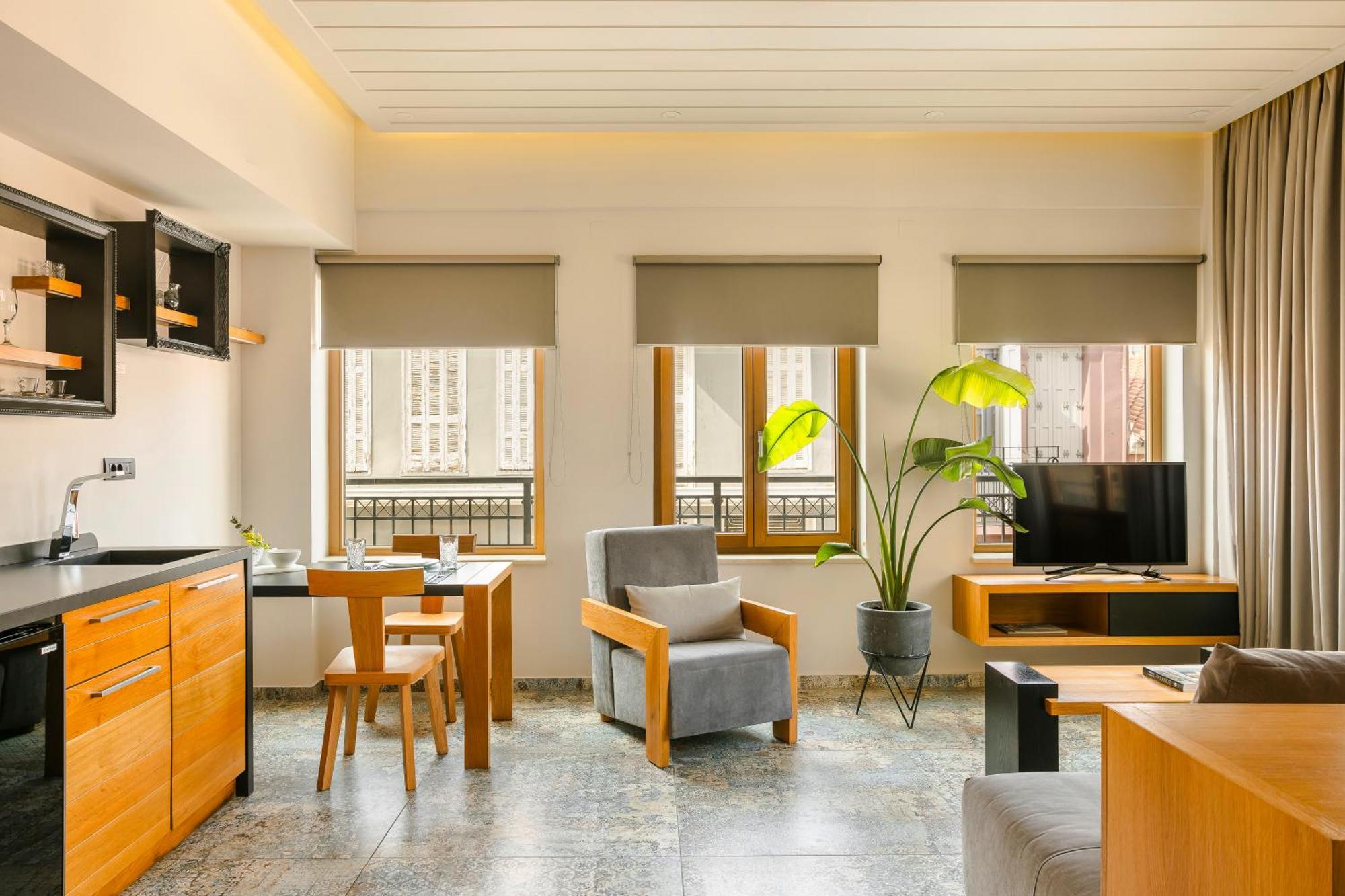 Querini Luxury Suites Chrissi Akti Chania Exterior foto