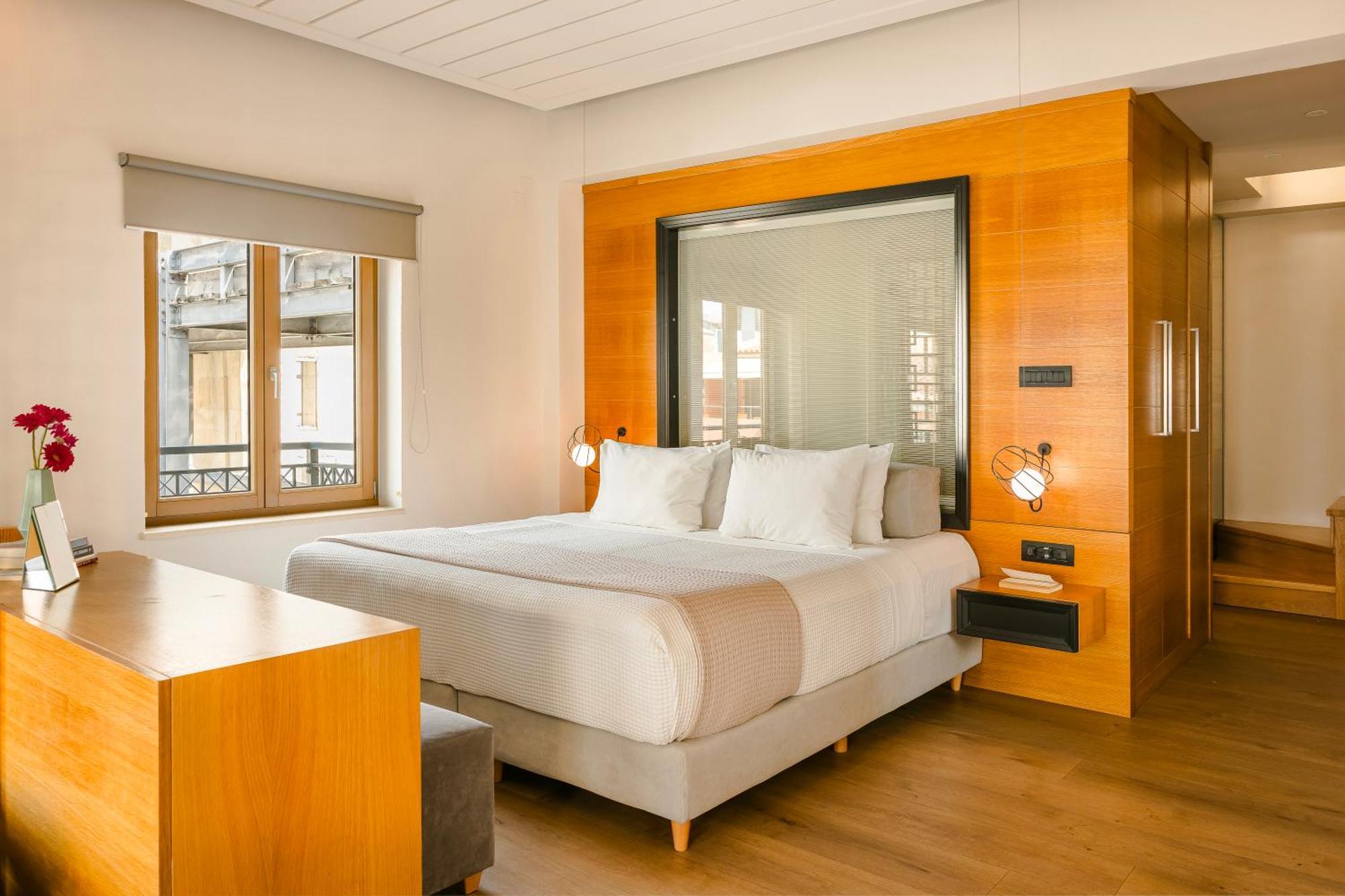 Querini Luxury Suites Chrissi Akti Chania Exterior foto