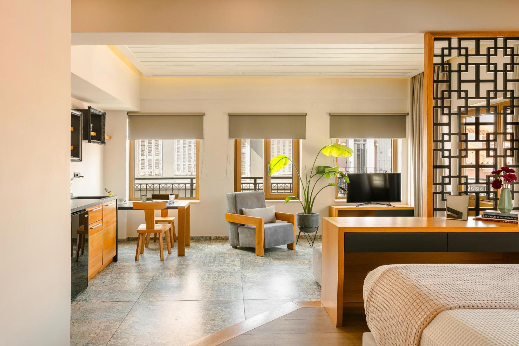 Querini Luxury Suites Chrissi Akti Chania Exterior foto