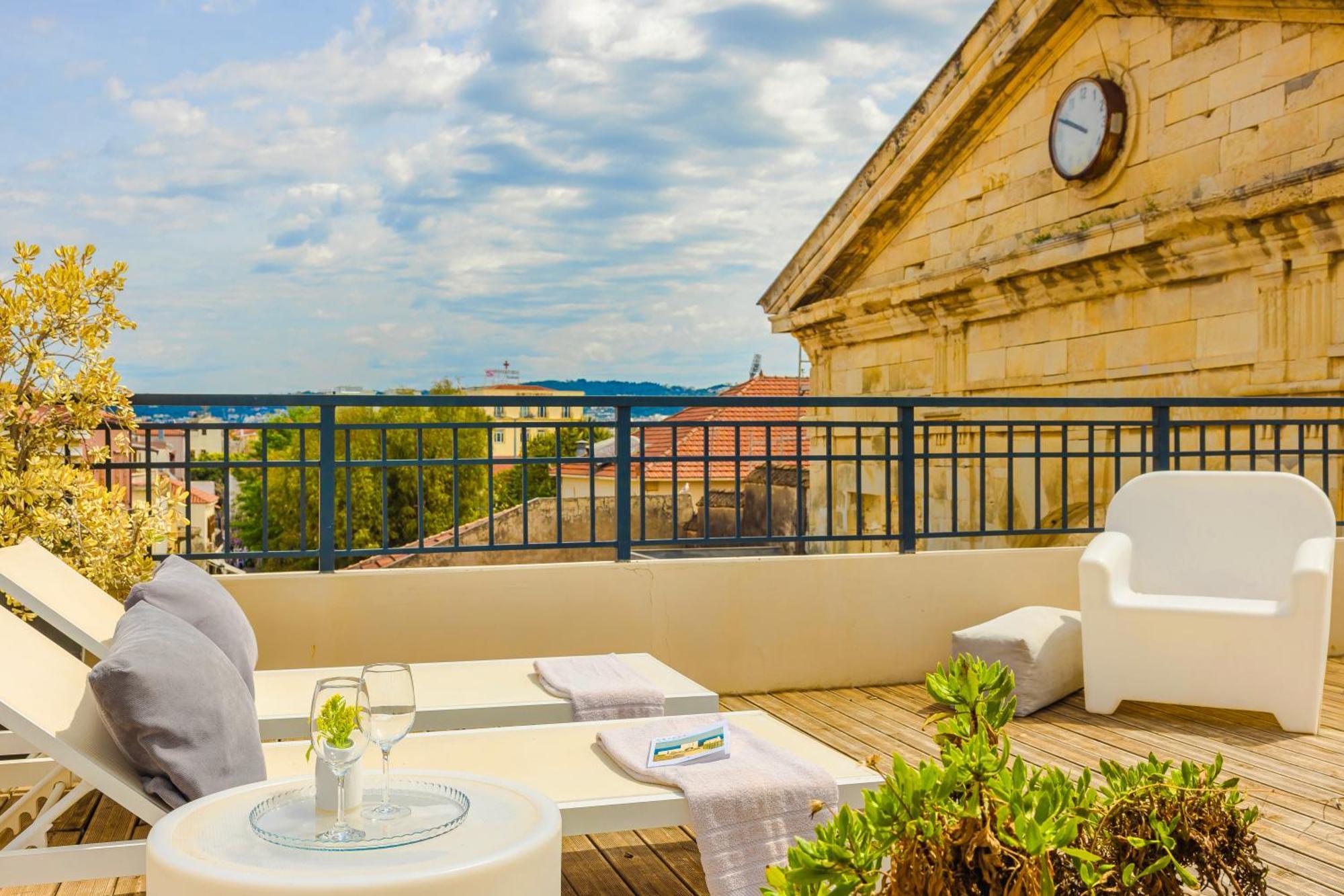 Querini Luxury Suites Chrissi Akti Chania Exterior foto